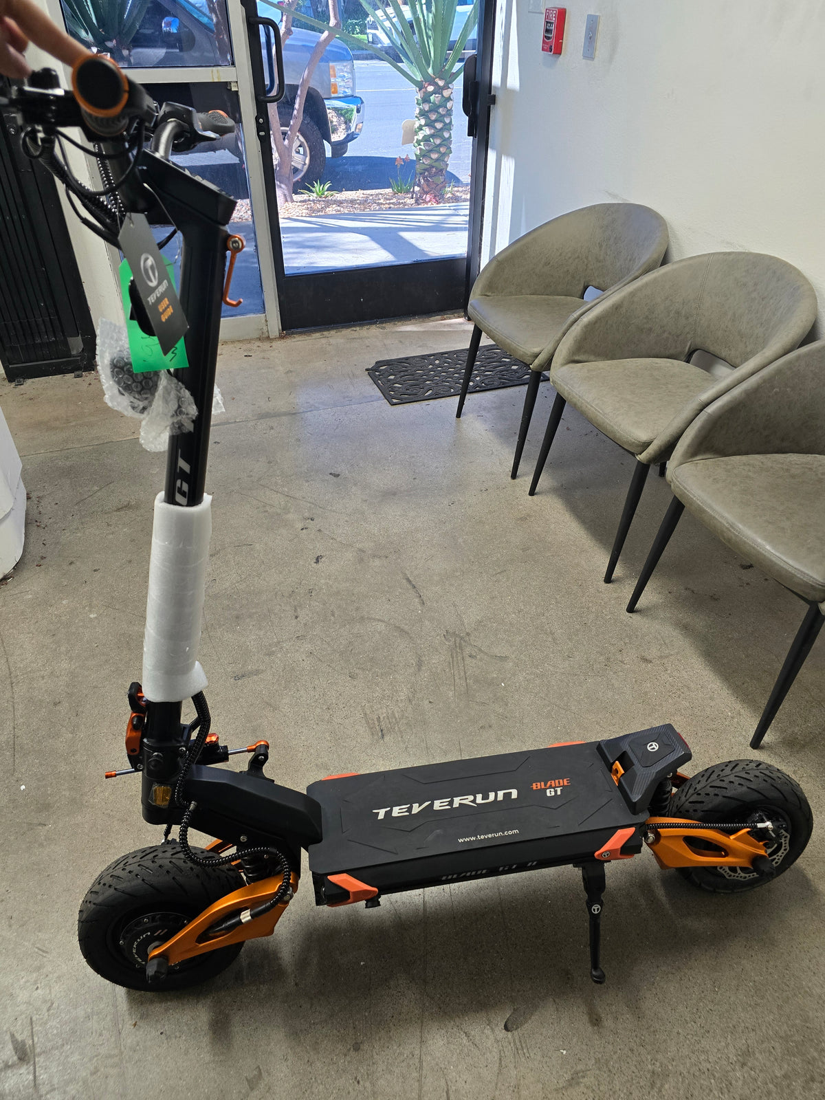 Open Box — Teverun Blade GT II 60V 30AH with App Control Adult Electric Scooter 2026 (Unit OB-0030) — 20261014_113532.jpg