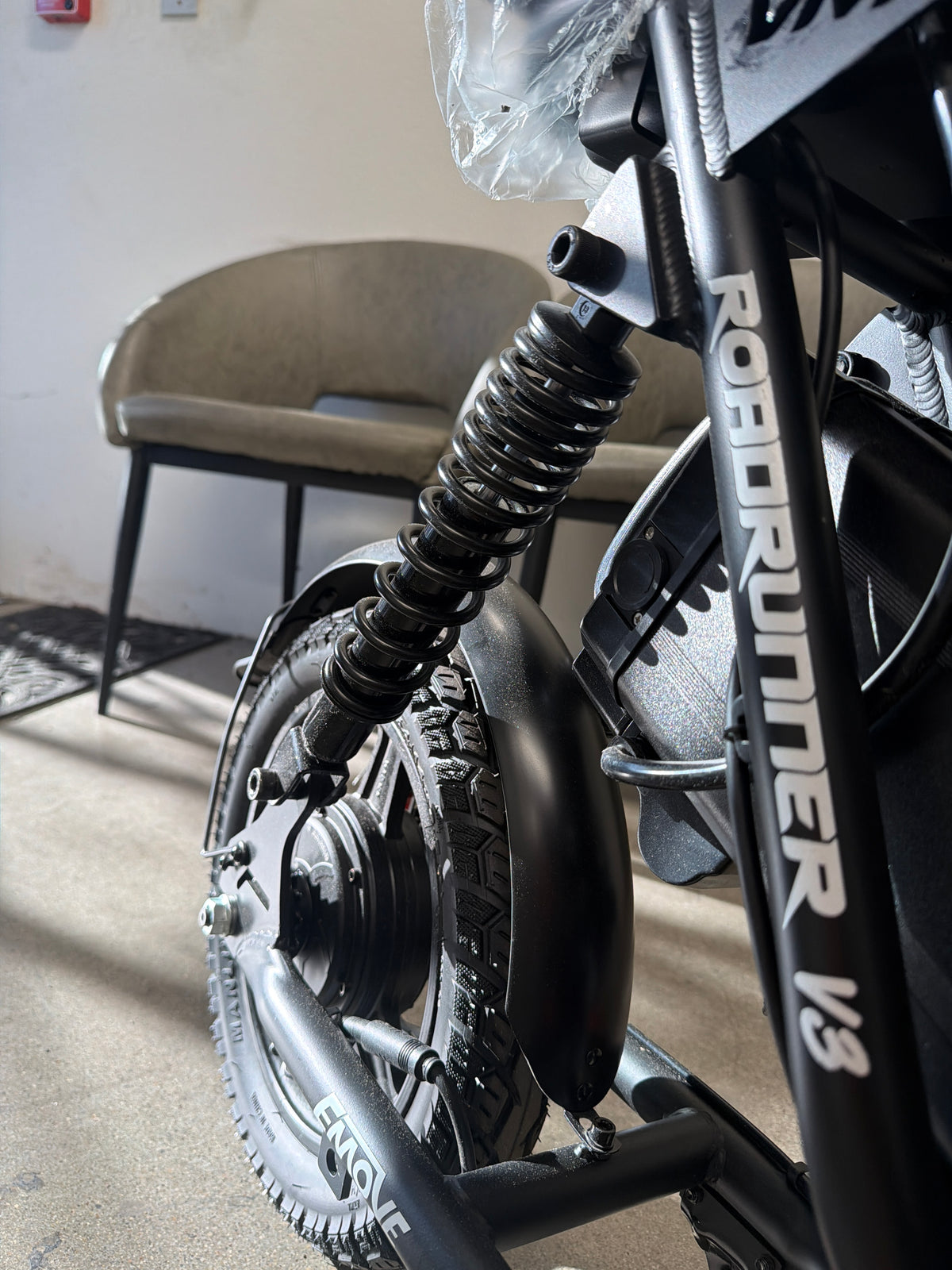 Open Box — EMOVE Roadrunner V3 - World's First Electric Scooter Bike Hybrid (Unit OB-0035) — image.jpg
