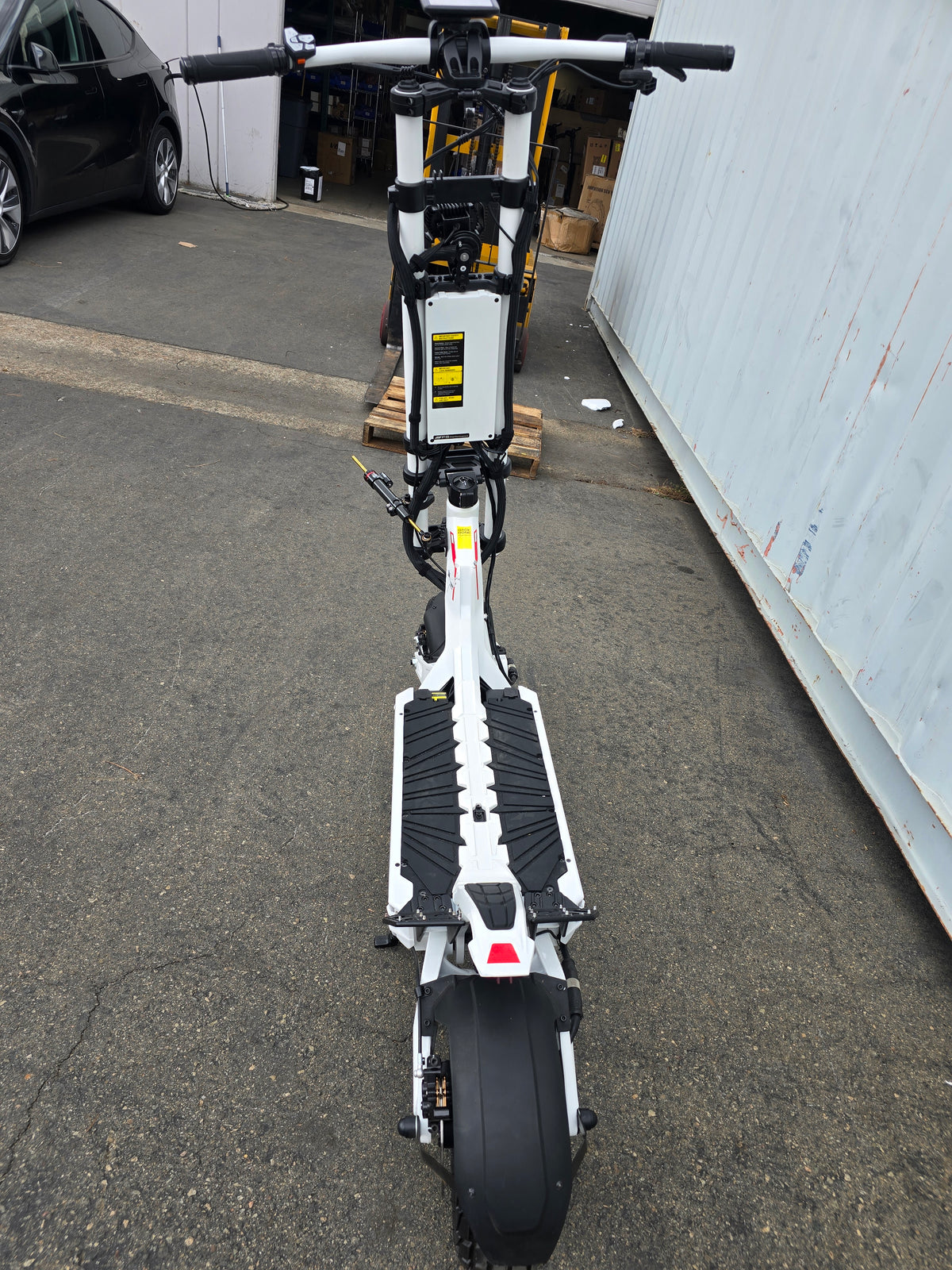 Open Box — Hooga Daytona - 72V All Terrain Hyper Scooter - Panda (Unit OB-0032) — 20261021_112319.jpg