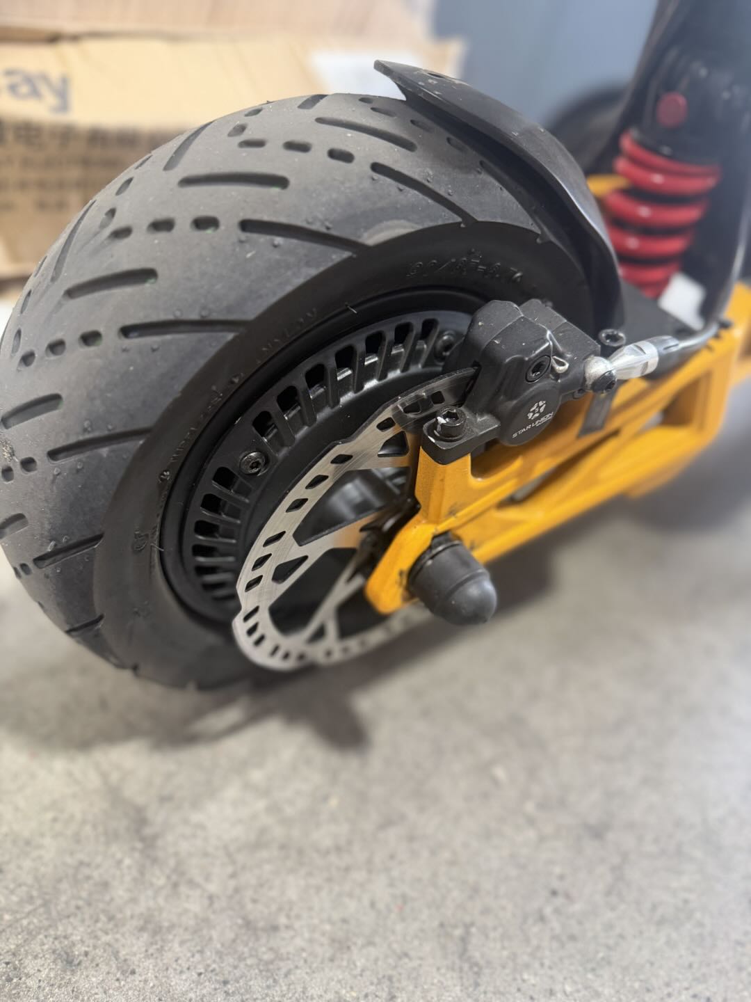 Open Box — InMotion RS Jet Electric Scooter: 72V 25Ah Dual 2300W Motors - Inmotion Yellow (Unit OB-0008) — RS-Jet 6.jpeg