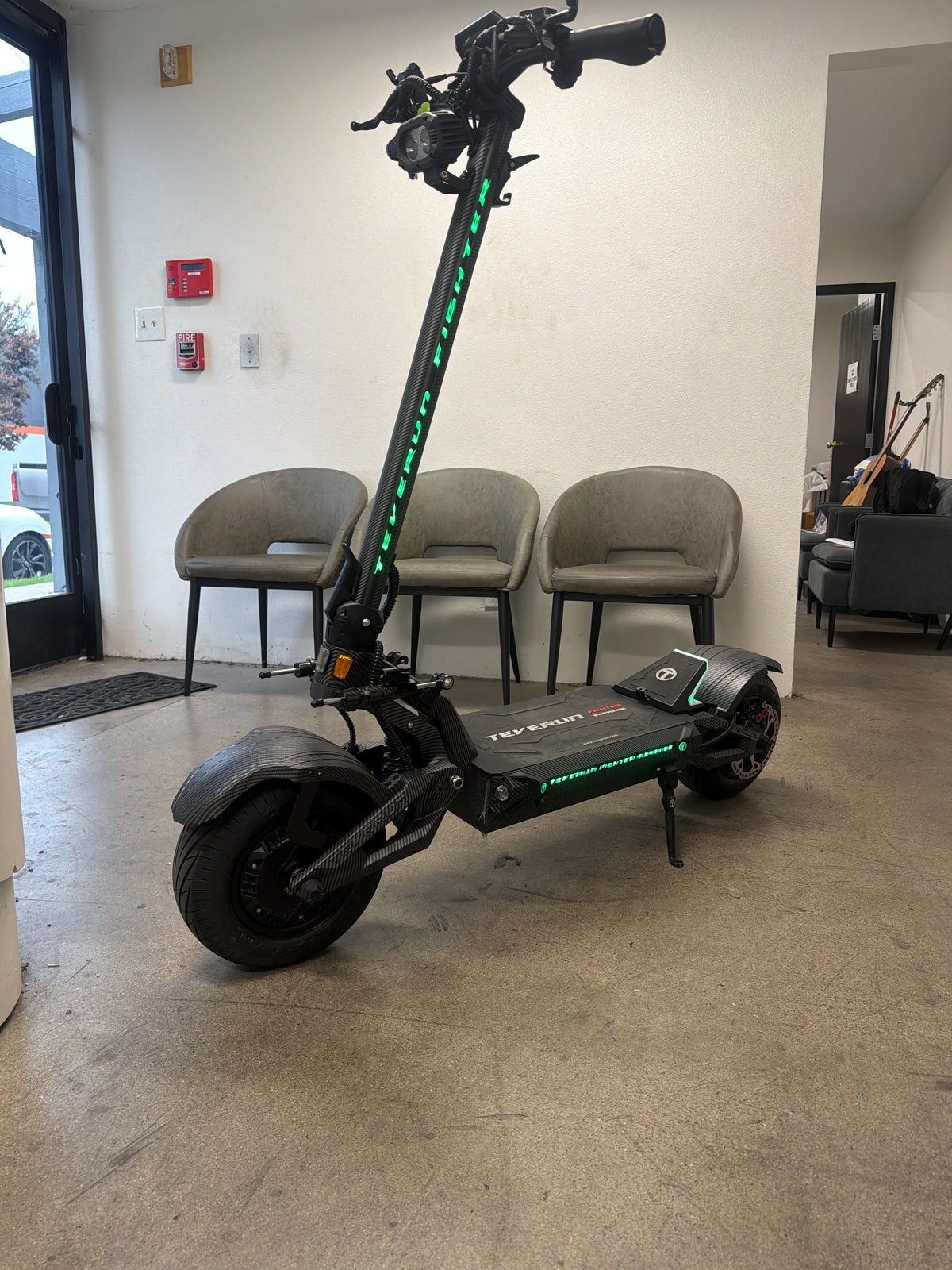 Open Box — Teverun Fighter Supreme 7260R V6 Electric Scooter (Unit OB-0015) — image.jpg