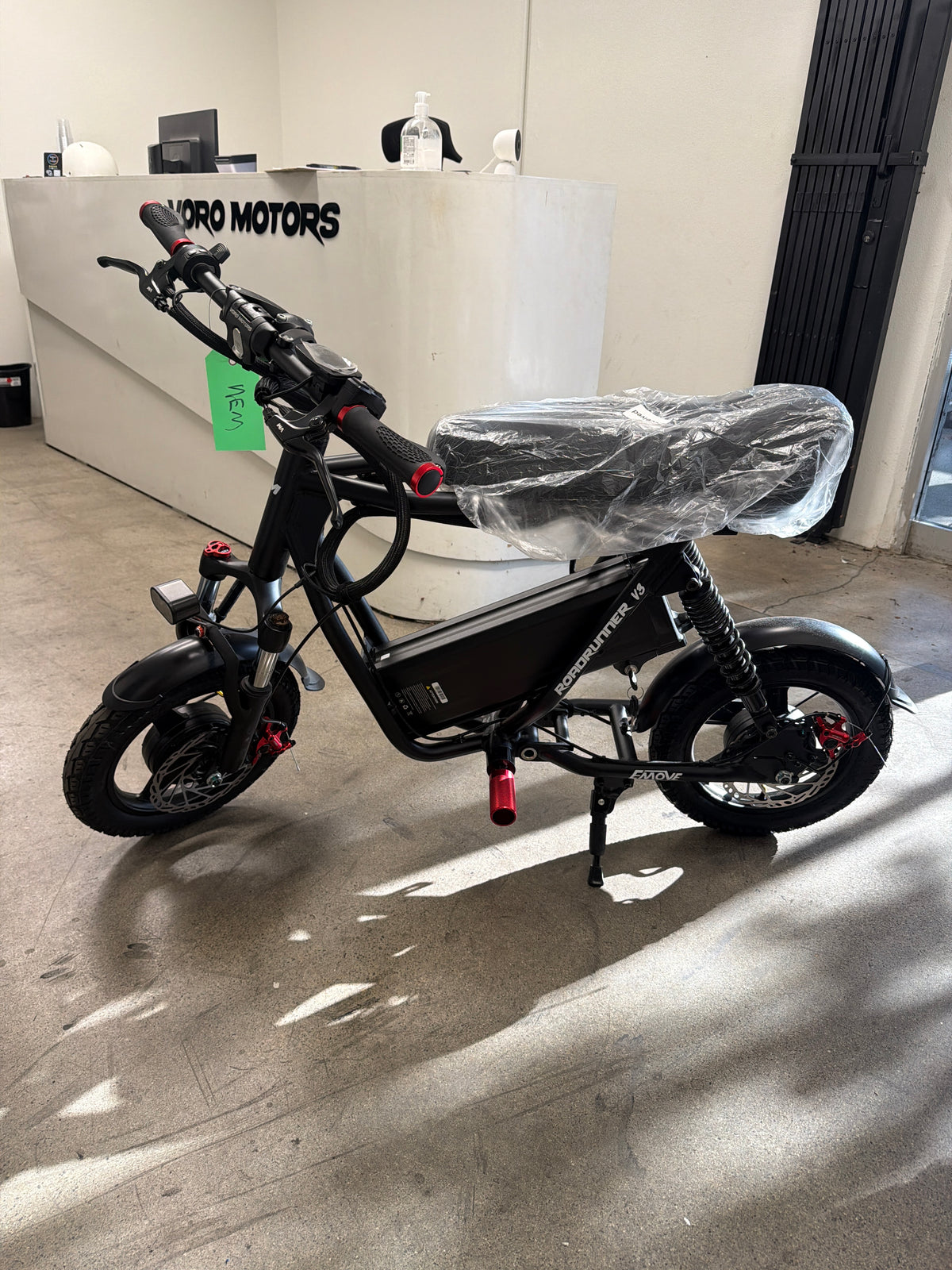 Open Box — EMOVE Roadrunner V3 - World's First Electric Scooter Bike Hybrid (Unit OB-0035) — image.jpg