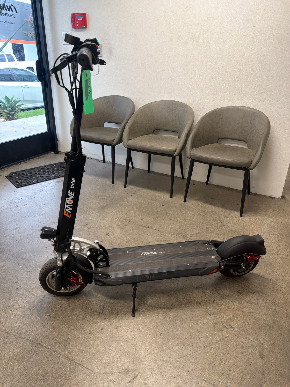 Open Box — Refurbished EMOVE Cruiser 52V 1600W Dual Suspension Foldable Electric Scooter - Black (Unit OB-0019) — image.jpg