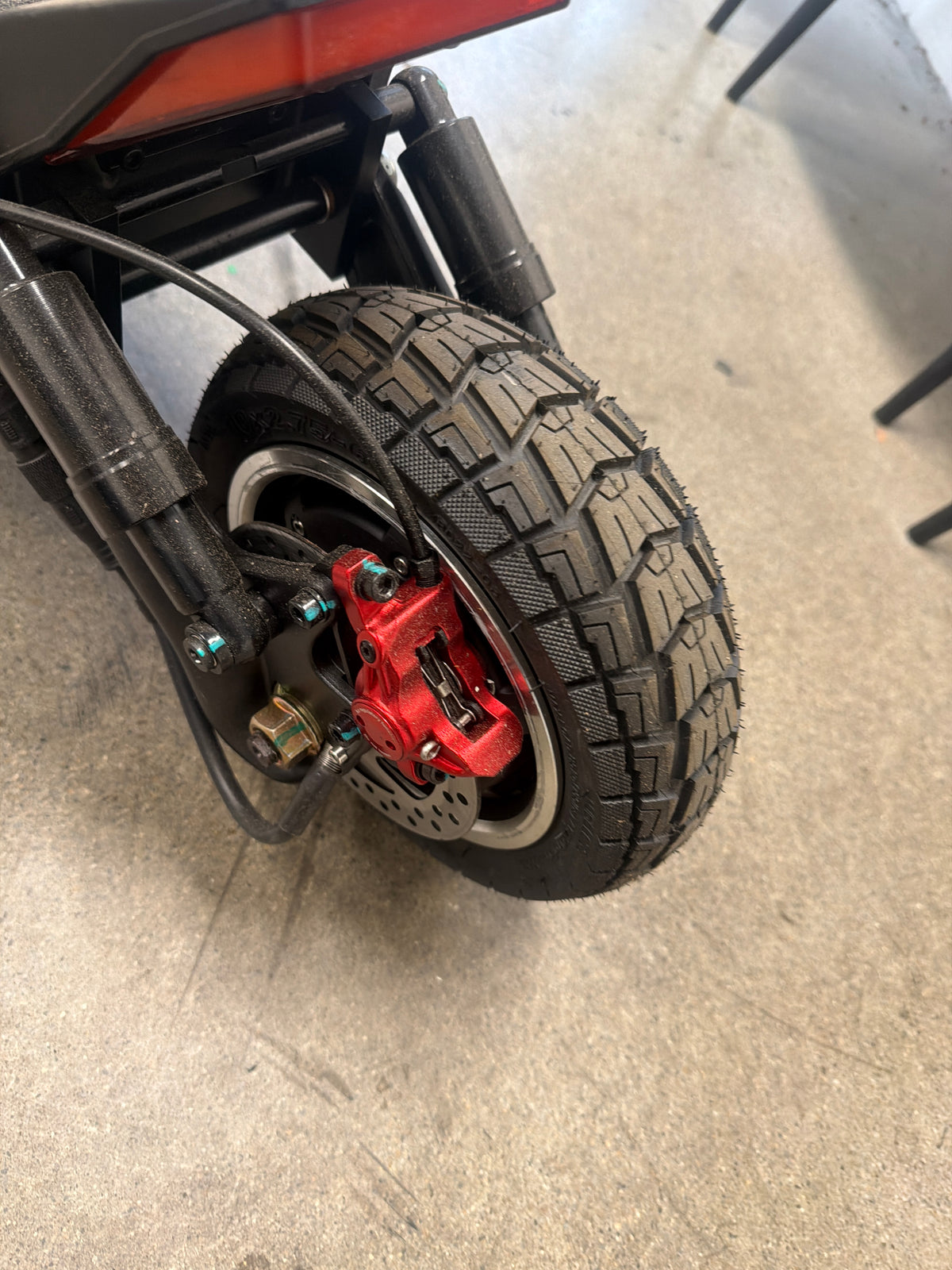 Open Box — Refurbished EMOVE Cruiser 52V 1600W Dual Suspension Foldable Electric Scooter - Black (Unit OB-0014) — image.jpg