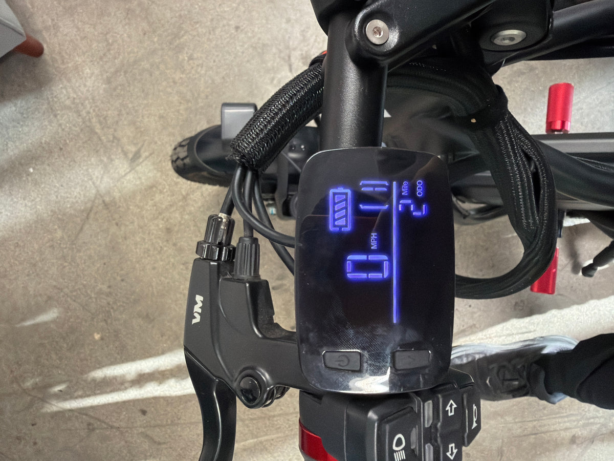 Open Box — EMOVE Roadrunner V3 - World's First Electric Scooter Bike Hybrid (Unit OB-0035) — image.jpg