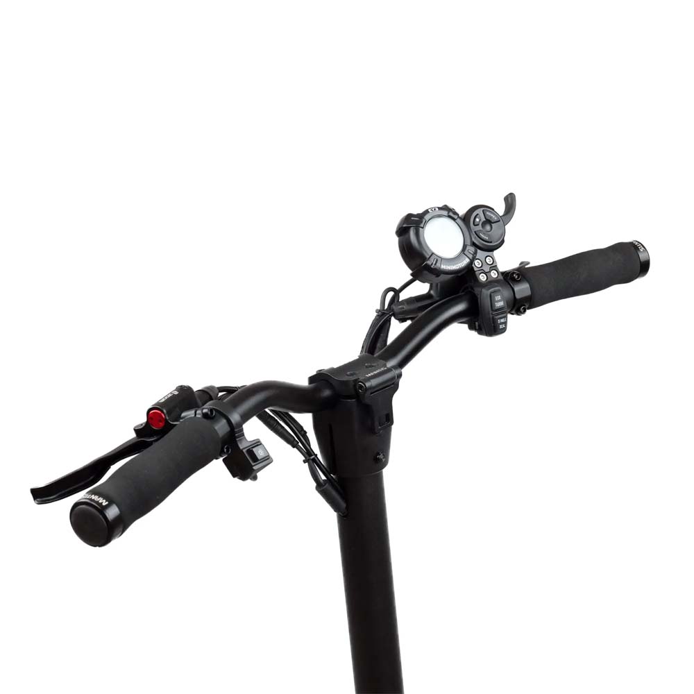 Kaabo Mantis Pro SE Electric Scooter Cockpit